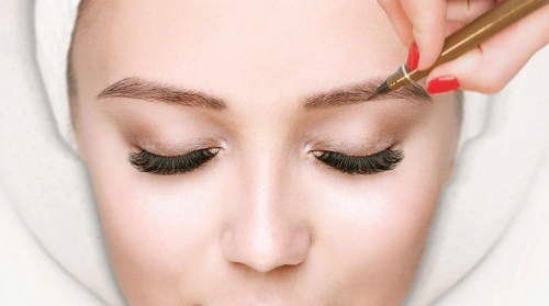Microblading Schulung in Deutschland – Ausbildung bei Grandmaster Francek