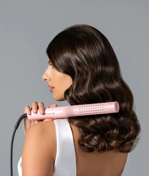 Die besten Tipps für gesundes, glänzendes Haar – direkt vom Friseur in Freiburg